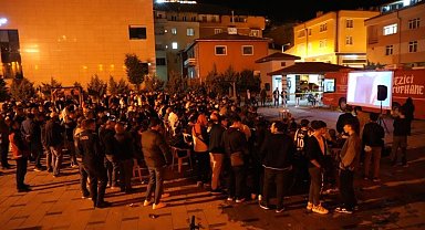 Basketbol Şampiyonası final maçı için Saray Bahçesi'ne dev ekran kurulacak