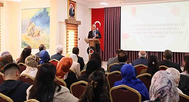Bayburt'ta 2025-2026 eğitim öğretim yılı proje tanıtım toplantısı yapıldı