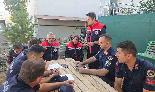 Bayburt'ta jandarma personeline 'Mera Kanunu' bilgilendirmesi