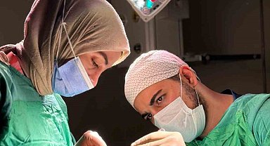 Bayburt'ta kepçe kulak ameliyatları yapılıyor