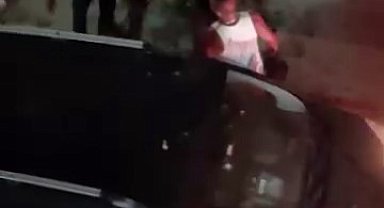 Bayrampaşa'da 2 sürücü arasında kavga: Birbirlerinin kafasında şişe kırdılar