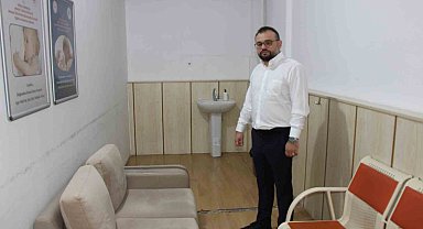 Bebek emzirme odasını eleştiren anneye başhekimden teşekkür