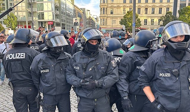 Berlin polisinden Filistin'e destek gösterisine sert müdahale