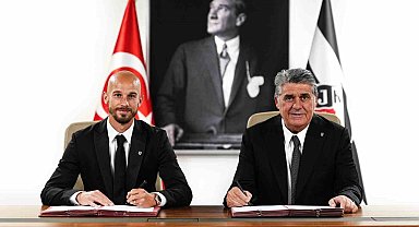 Beşiktaş, Vaclav Cerny ile sözleşme imzaladı