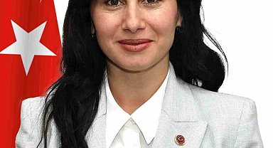 Beykoz Belediye Başkan Vekili Özlem Gürzel CHP'den istifa etti