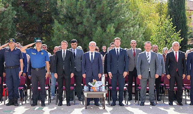 Bilecik'te yeni eğitim ve öğretim yılı törenle başladı