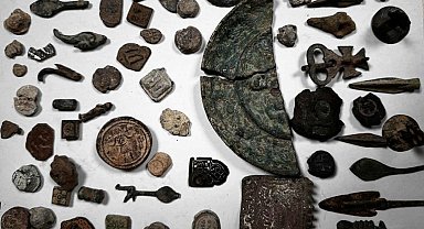 Bin 871 parça antika sikkeler yurt dışına kaçırıldı