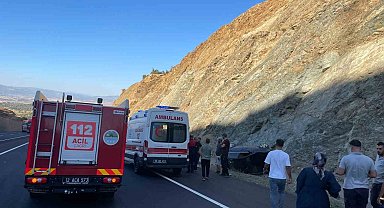 Bingöl'de otomobil takla attı: 3 yaralı