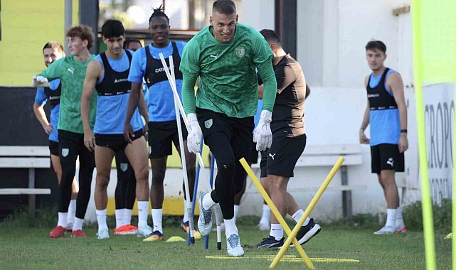 Bodrum FK Teknik Direktörü Burhan Eşer: "Bizim her maçımız kazanmak içindir"