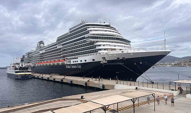 Bodrum'a ilk kez geldi, 2 bin 592 yolcu getirdi