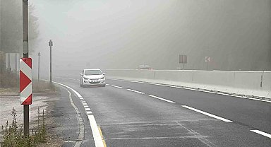 Bolu Dağı'nda sis etkili oluyor: Görüş mesafesi 30 metre