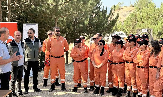 Bolu'da arama kurtarma derneklerine orman yangını eğitimi verildi