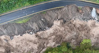 Borçka'da selin neden olduğu tahribat dronla görüntülendi