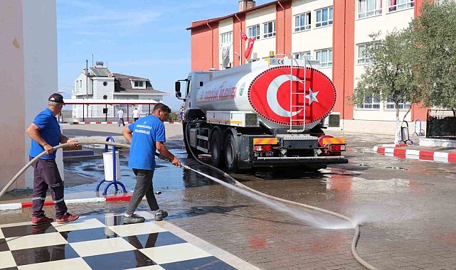 Bozdoğan Belediyesi okullardaki çalışmaları tamamladı