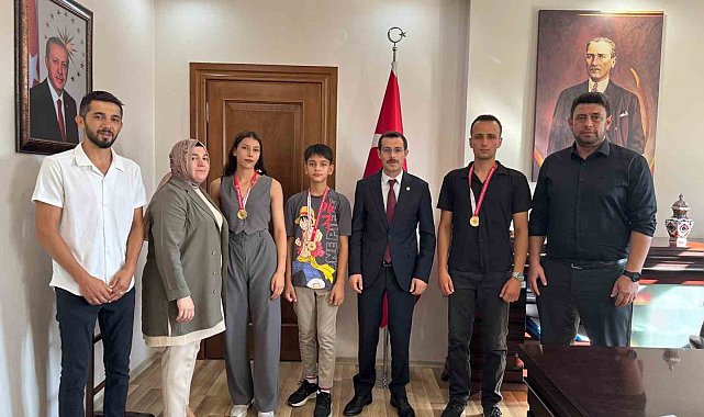 Bozdoğan Kaymakamı Polat, Zafer Kupası'nda madalya kazanan sporcuları tebrik etti