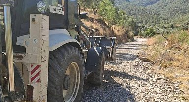 Bozdoğan'da arazi yolları bakıma alındı
