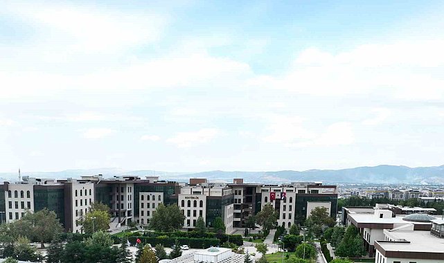 BTÜ'den 8 akademisyen dünyanın en iyileri arasında
