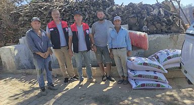 Buldan'da orman yangınından etkilenen üreticilere saman ve yem desteği sağlandı