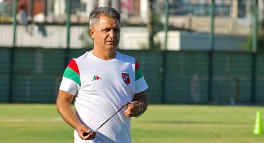 Burhanettin Basatemür: "Hedefi ve amacı olan bir genç takım kurduk"