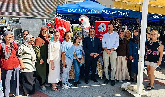 Burhaniye Kaymakamı kadın emeği pazarını ziyaret etti