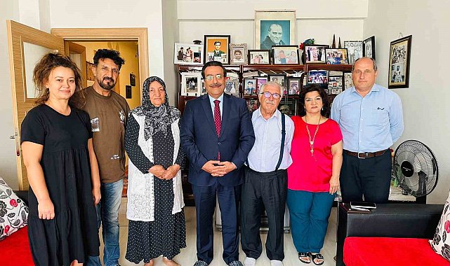 Burhaniye Kaymakamı şehit ailelerini ziyaret etti