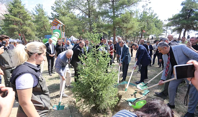 Bursa Gürsu'da yanan alanda ilk ders yapıldı