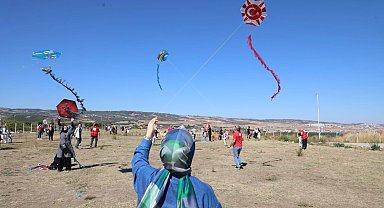 Bursa İnegöl semaları uçurtmalarla renklendi