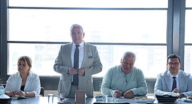 Bursa Nilüfer Belediyespor voleybola yön verenlerle buluştu