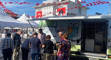 Bursa Nilüfer'in Gezici Kütüphanesi Mudanya'ya konuşlandı