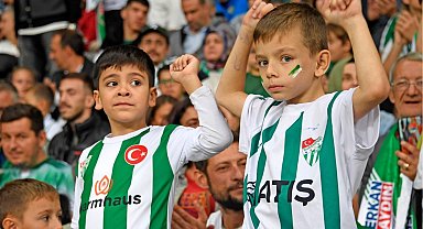 Bursa Osmangazi'nin miniklerinden Bursaspor'a büyük destek