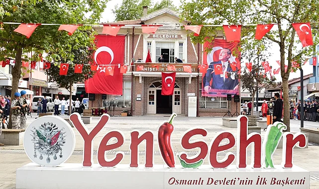 Bursa Yenişehir'de kurtuluşun 103. yılı coşkuyla kutlandı