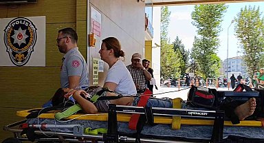 Bursa'da balkondan düşen 9.yaşındaki çocuk ağır yaralandı