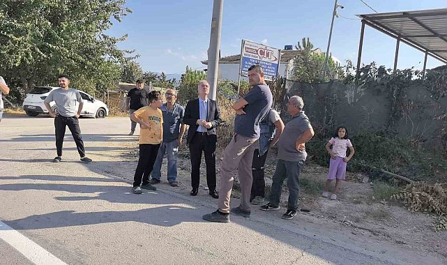 Bursa'da meydana gelen trafik kazasına belediye başkanı müdahale etti