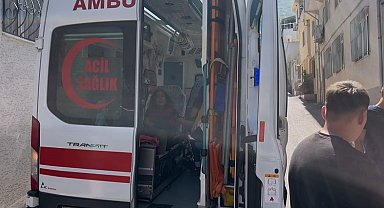 Bursa'da motosiklet bisiklete çarptı: 3 çocuk yaralandı