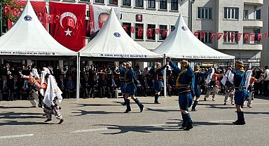 Bursa'nın kurtuluşunun 103. yılı coşkusu