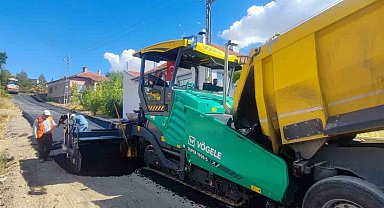 Büyükşehir'den Özvatan ilçe merkezinde 19 milyon TL'lik sıcak asfalt yatırımı