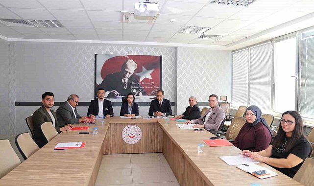 Büyükşehirin Alzheimer Merkezi projesi için hizmet modeli masaya yatırıldı