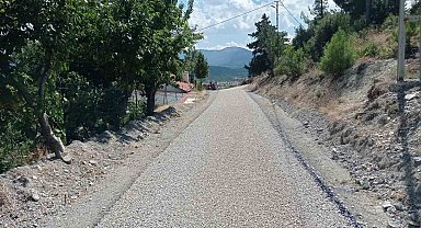 Çameli Belediyesinin yol çalışmalarının ardından mahalle sakinleri daha konforlu ve güvenli ulaşım imkanına kavuştu