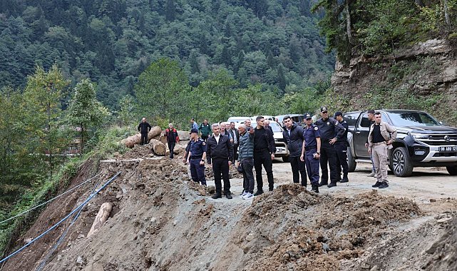 Camili yolu yeniden ulaşıma açıldı: Vali Ergün sahada inceleme yaptı