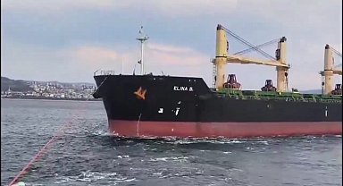 Çanakkale Boğazı'ndan geçişi sırasında makine arızası yapan gemi Karanlık Liman'a demirletildi