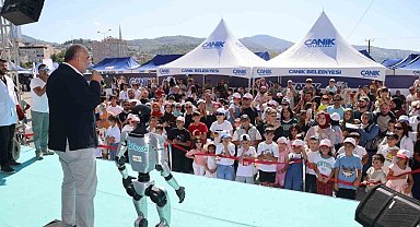 Canik'ten 17 ilçede yapay zeka eğitimleri