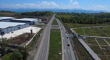 Çarşamba-Ayvacık yolunda çalışmalar hızlandı