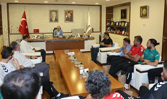 Çayırovaspor'dan Başkan Çiftçi'ye 45. yıl ziyareti