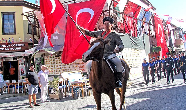 Çeşme'nin kurtuluşunun 103. yıldönümü kutlandı