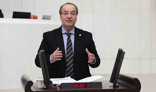 Cevdet Akay'dan Bakan Tekin'e Karabük'teki eğitim sorunlarına ilişkin soru yağmuru