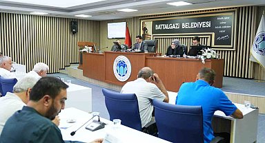 CHP'li meclis üyesinden Başkan Taşkın'a "Kapalı Çarşı" teşekkürü