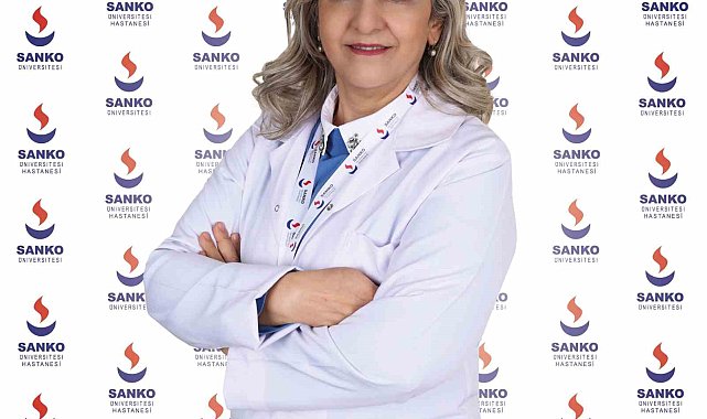 Cilt lekeleri en sık güneş hasarına bağlı nedenlerle görülür