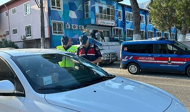 Çine'de jandarmadan okul çevrelerinde önleyici kolluk devriyesi