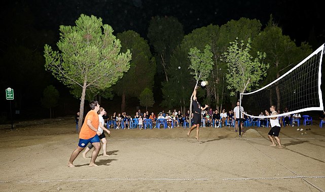 Çine'de sokak voleybolu turnuvası başladı