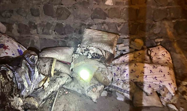 Cizre'deki yangında ev kül oldu